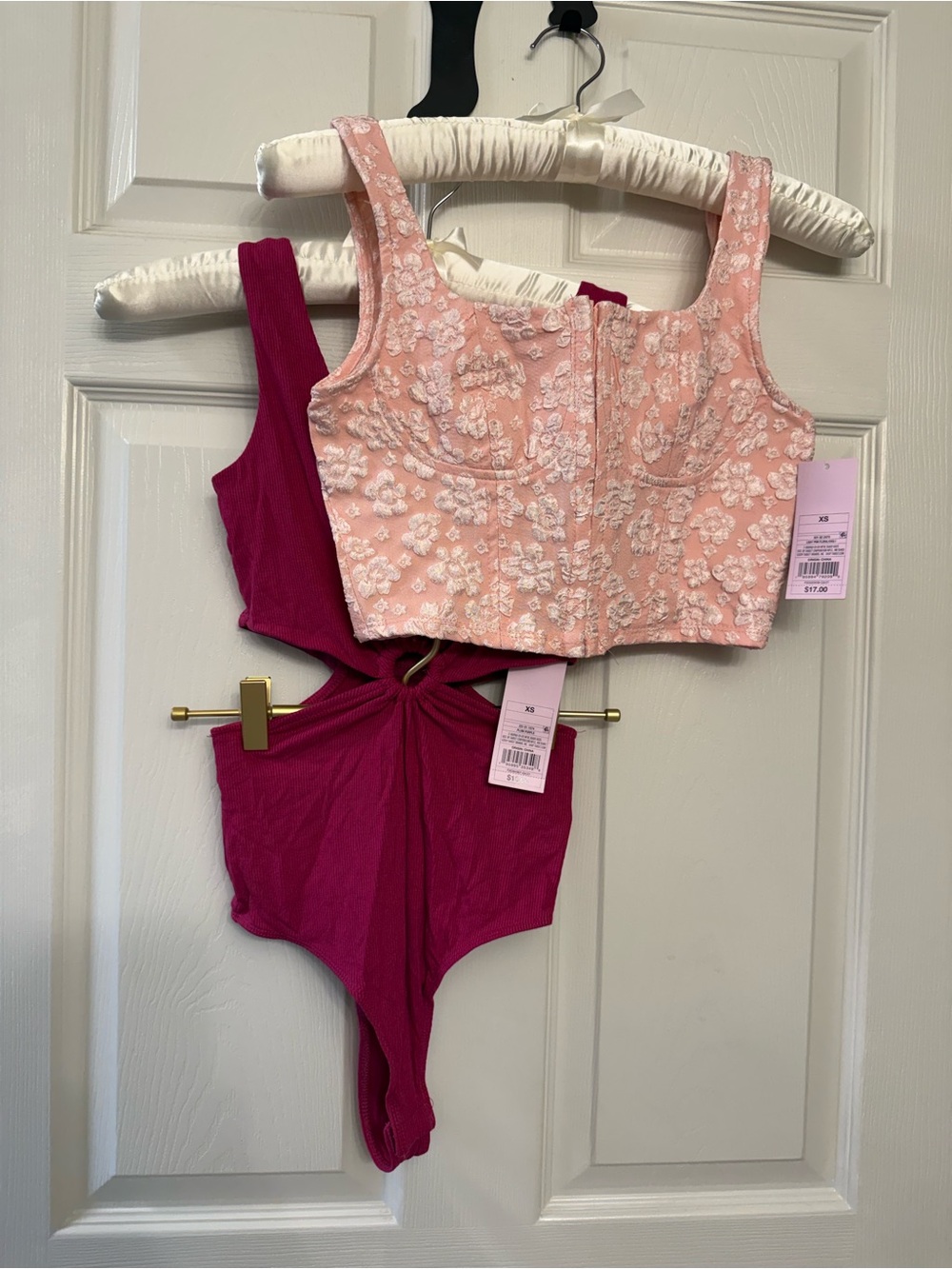 NWT Set of 2 Wild Fable tops Embroidered Crop   Bustier and Bodysuit